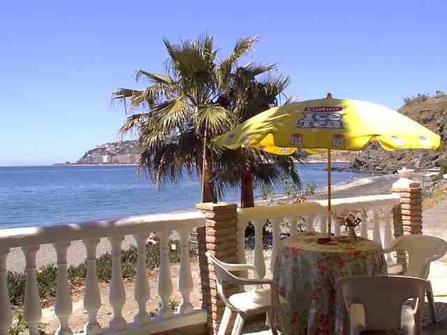 Hier ein Blick von Ihrer privaten Terrasse