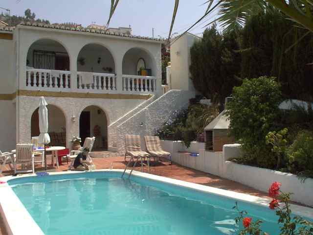 Das Ferienhaus Casa Panorama in Almunecar verfgt ber einen privaten Pool