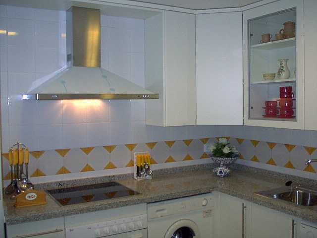 Die Kche im Appartemetn Galera Playa ist gut ausgestattet