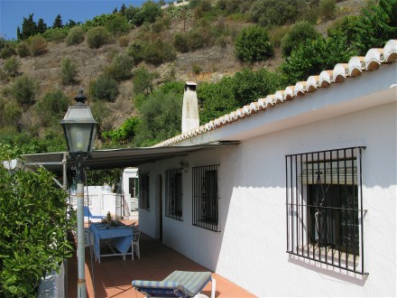 The finca lies in a rustic area, only a few minutes from the beach and town of Almunecar