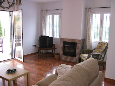 Die Villa in Andalusien hat auch einen Kamin