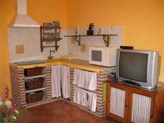 Die rustikale offene Kchehat ein Ceranfeld