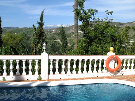 Im Winter kann man an bestimmten Tagen in den Morgenstunden Schnee sehen